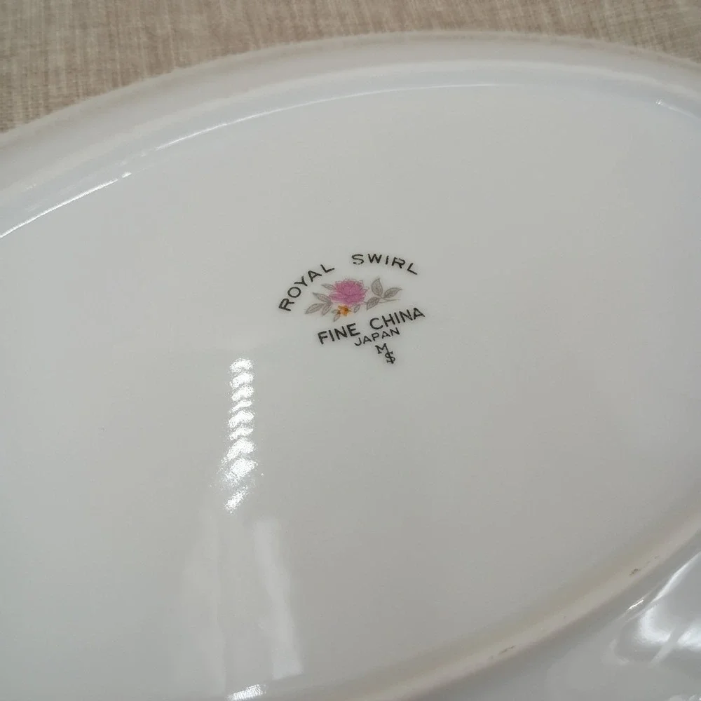 Royal Swirl Fine China 14.5